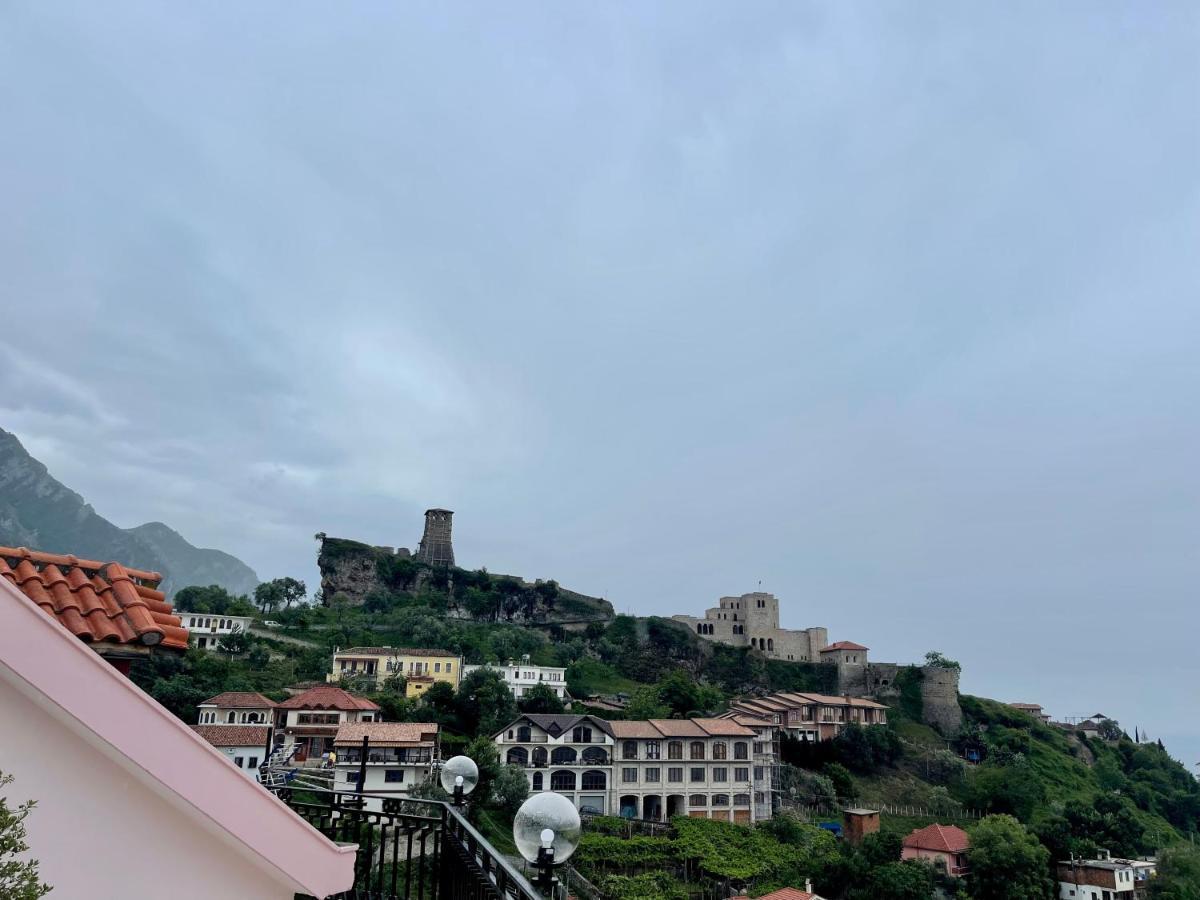 --Hotel Deal-- Rooms With Castle View Крує Екстер'єр фото