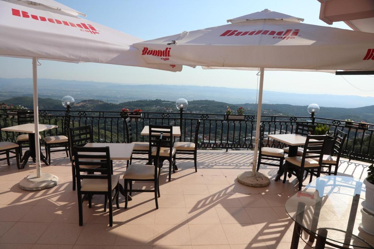 --Hotel Deal-- Rooms With Castle View Крує Екстер'єр фото