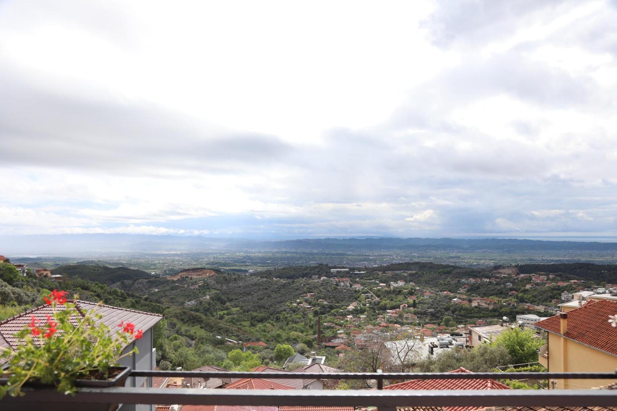 --Hotel Deal-- Rooms With Castle View Крує Екстер'єр фото