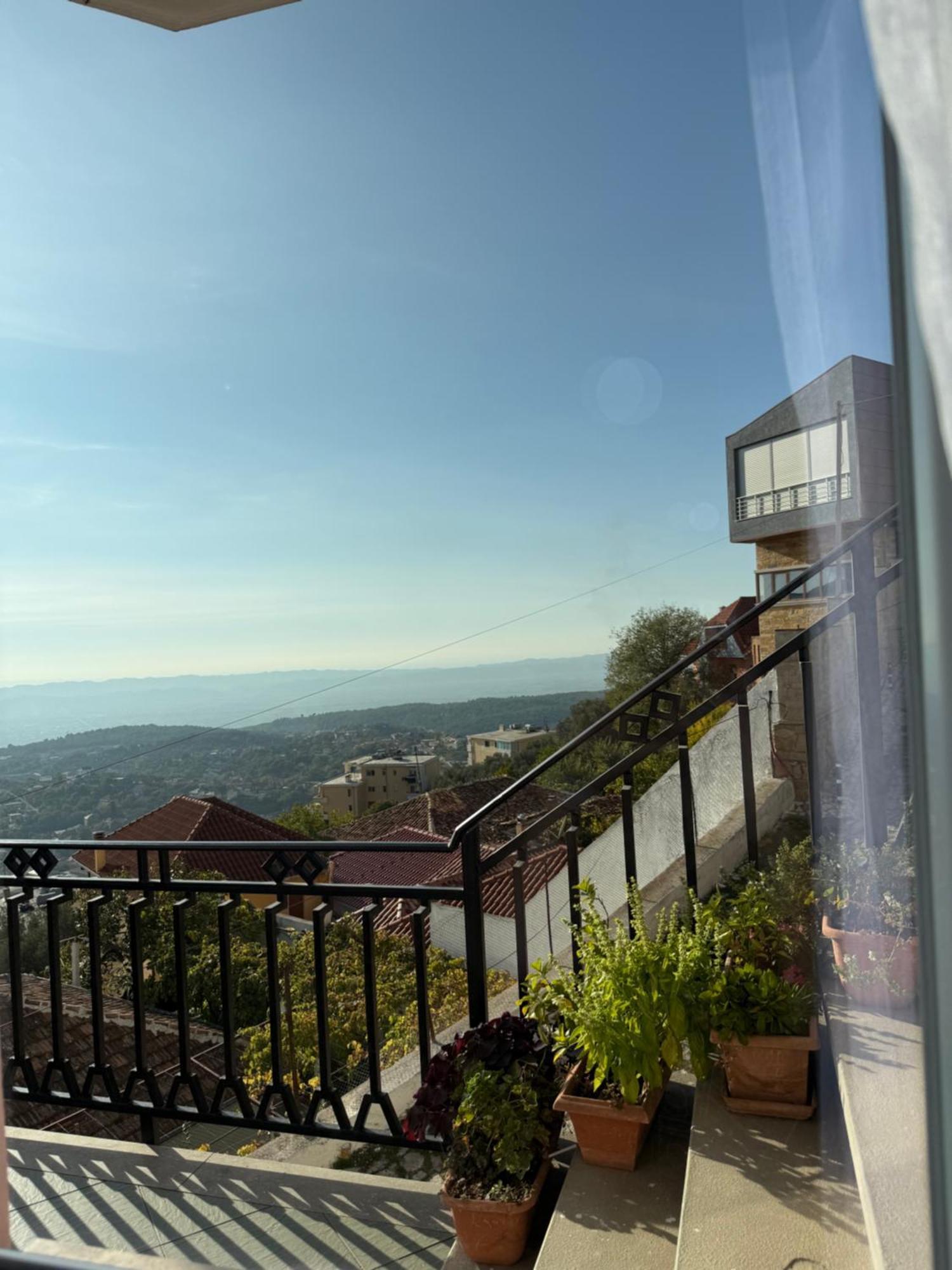 --Hotel Deal-- Rooms With Castle View Крує Екстер'єр фото